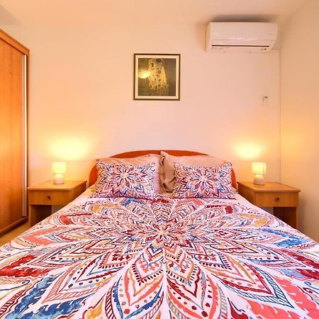 קרק Apartman Noel מראה חיצוני תמונה