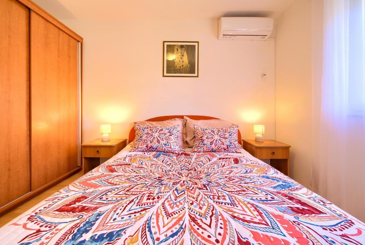 קרק Apartman Noel מראה חיצוני תמונה